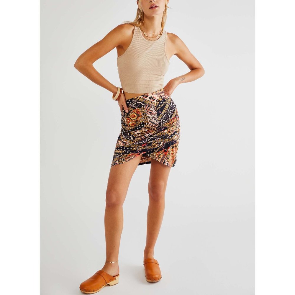 šLAST CHANCEš NWT Free People She's Something Else Printed Mini Skirt / Black - Picture 2 of 7